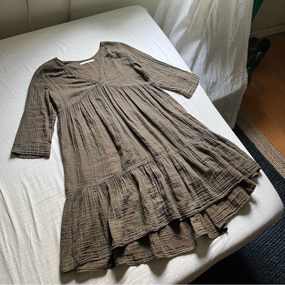 Xirena gauze olive army green v-neck 3/4 sleeve mini dress